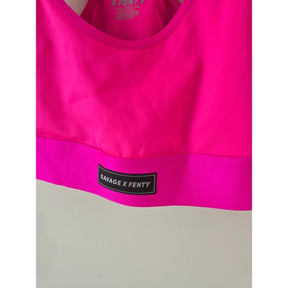 Savage X Fenty Medium Sports Bra Hot Pink Racerback Activewear Size M - Picture 6 of 9